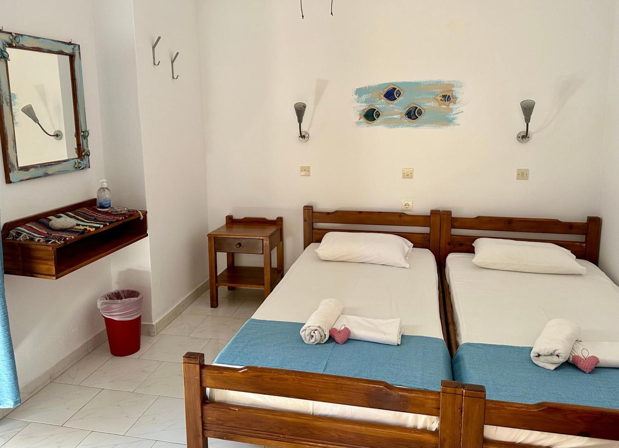 Bonatsa Rooms Палеохора Экстерьер фото
